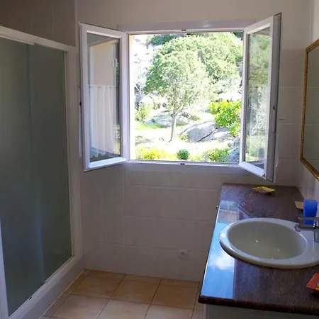 Maison De 3 Chambres A A 400 M De La Avec Vue Sur La Jardin Amenage Et Wifi Holiday home Sartene (Corsica)