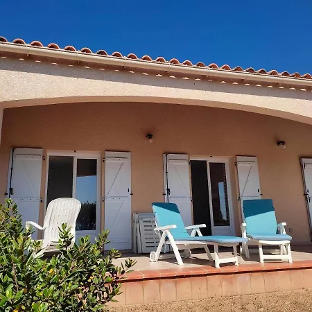 Holiday home Maison De 3 Chambres A A 400 M De La Avec Vue Sur La Jardin Amenage Et Wifi *